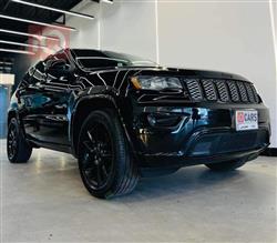 جیپ گراند شیرۆکی